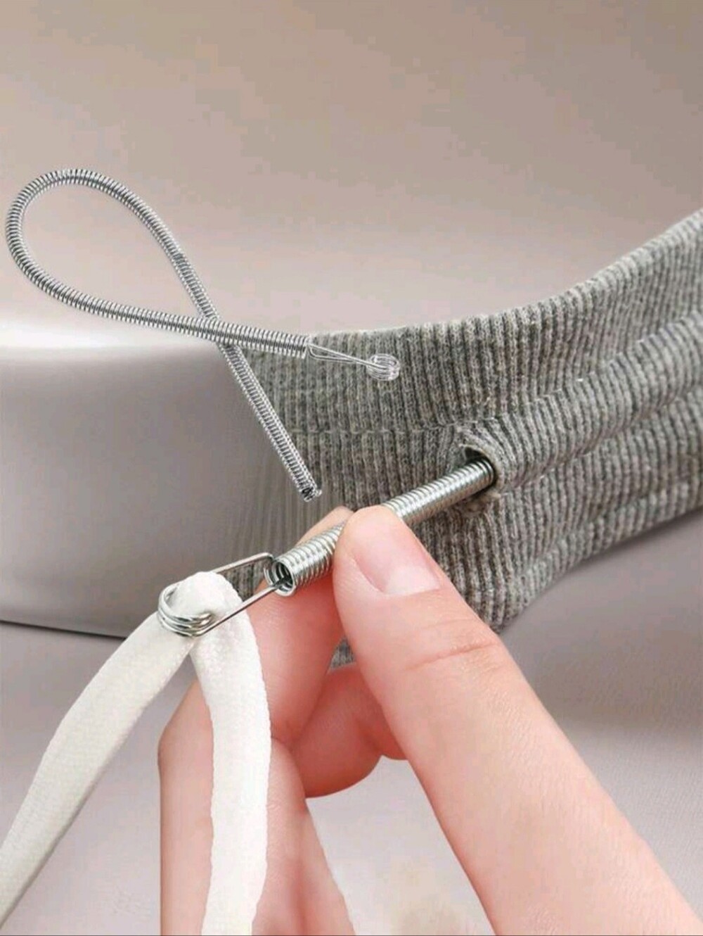 Drawstring Threader Tool – Flexible Elastic & Cord Insertion Aid (9") - Picture 2 of 7